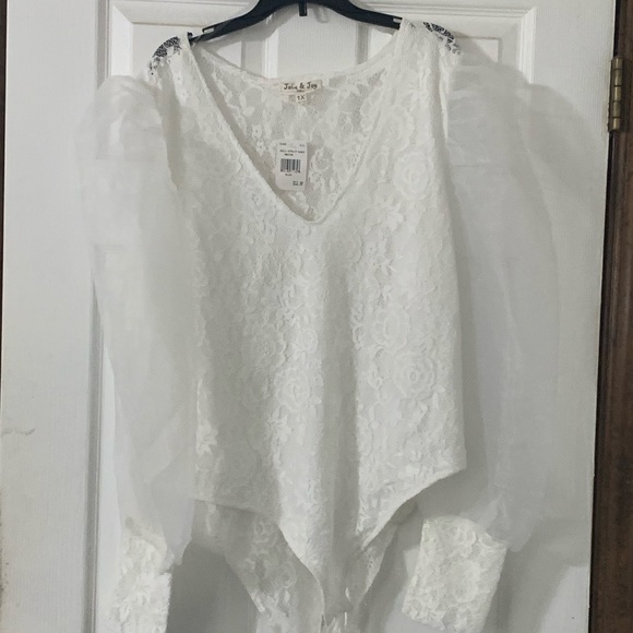 White Plus Size Bodysuit - Picture 2 of 3